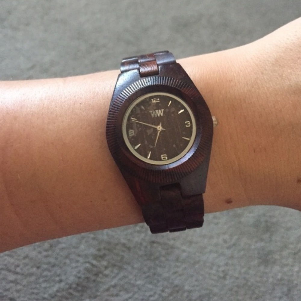 WEWOOD Watch - Picture 2 of 3